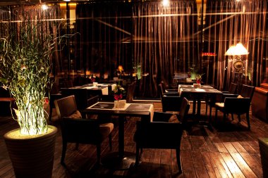 Menciptakan Ruang Malam yang Penuh Kehangatan dan Ketenangan